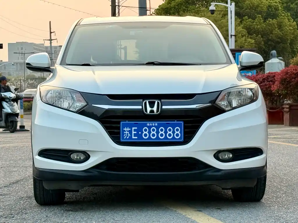 Honda Vezel 2018 — фото 1