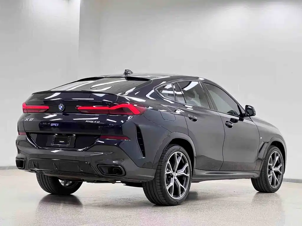 BMW X6 2023 — фото 27