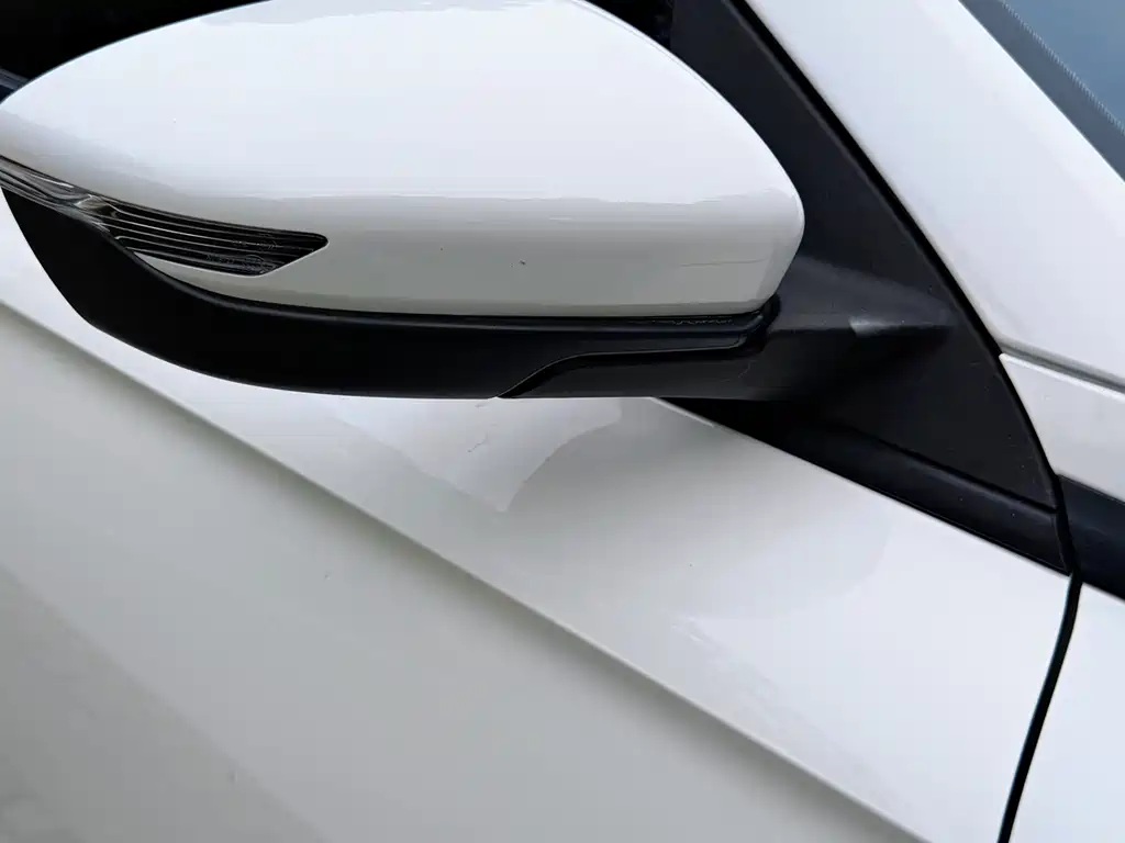 Geely Emgrand 2023 — фото 21