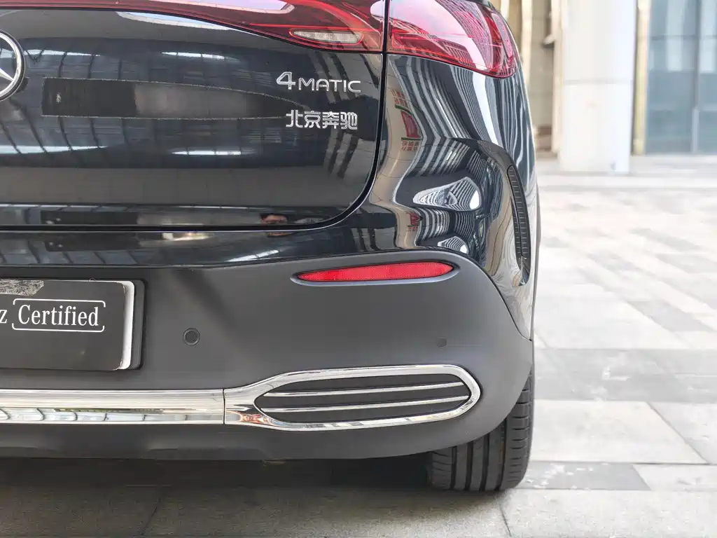 Mercedes-Benz EQE SUV 2025 — фото 20