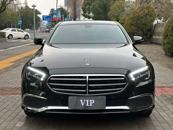 Mercedes-Benz E-Class 2023