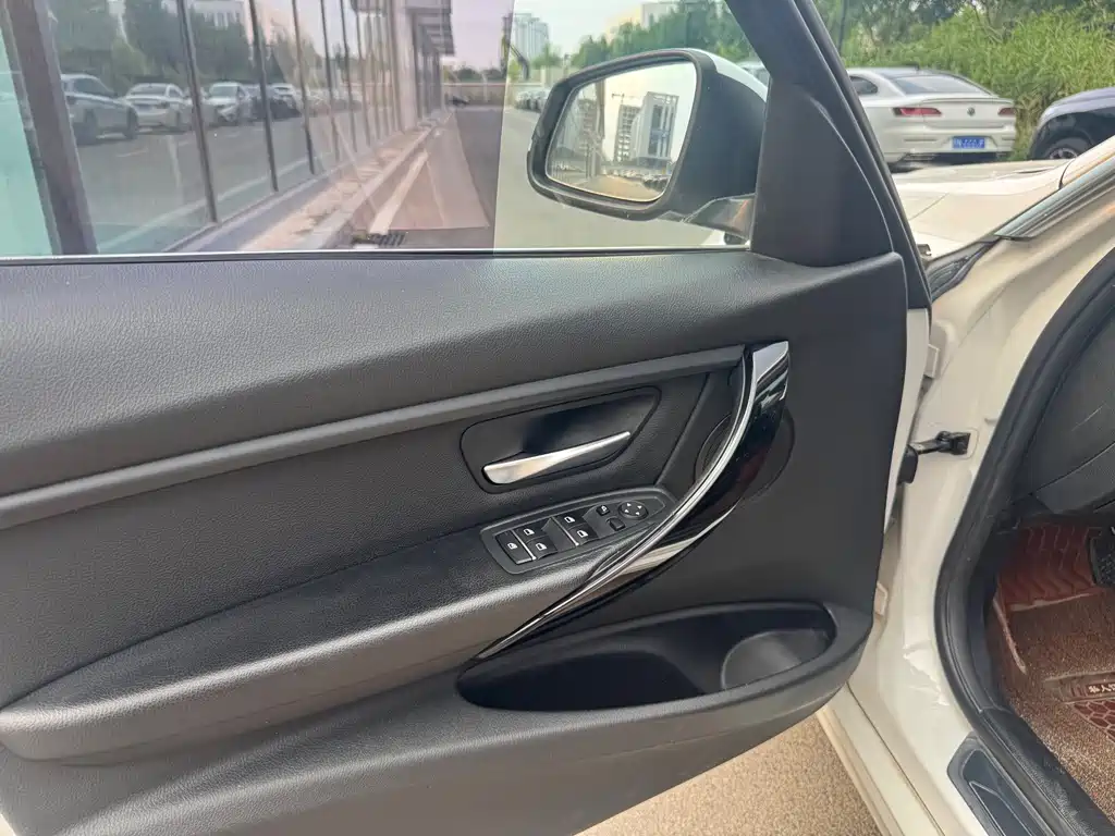 BMW 3 Series 2019