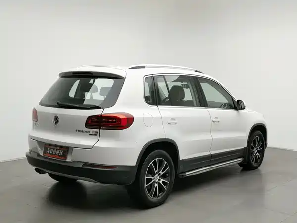 Volkswagen Tiguan 2014