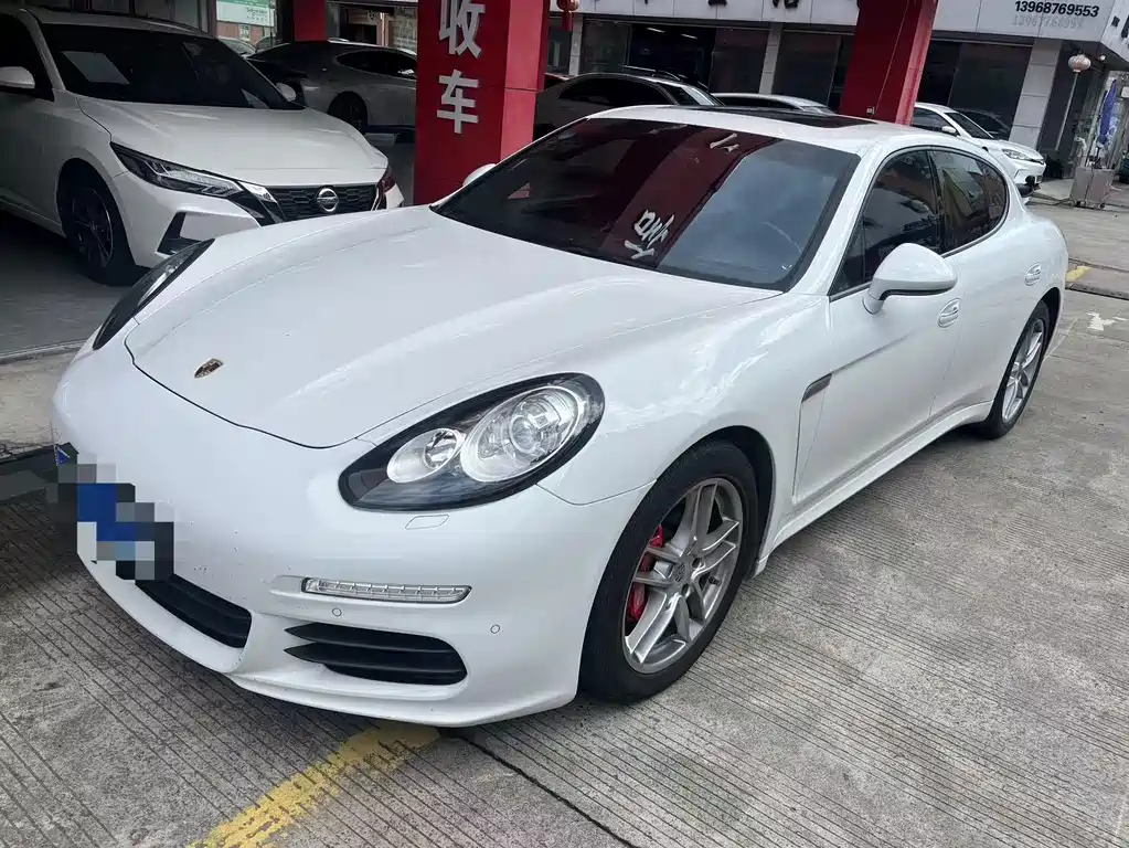 Porsche Panamera 2014