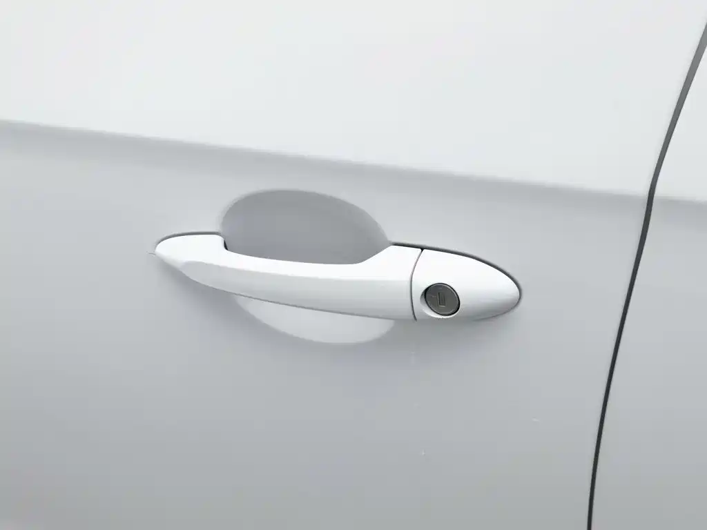 Buick Excelle 2022 — фото 18