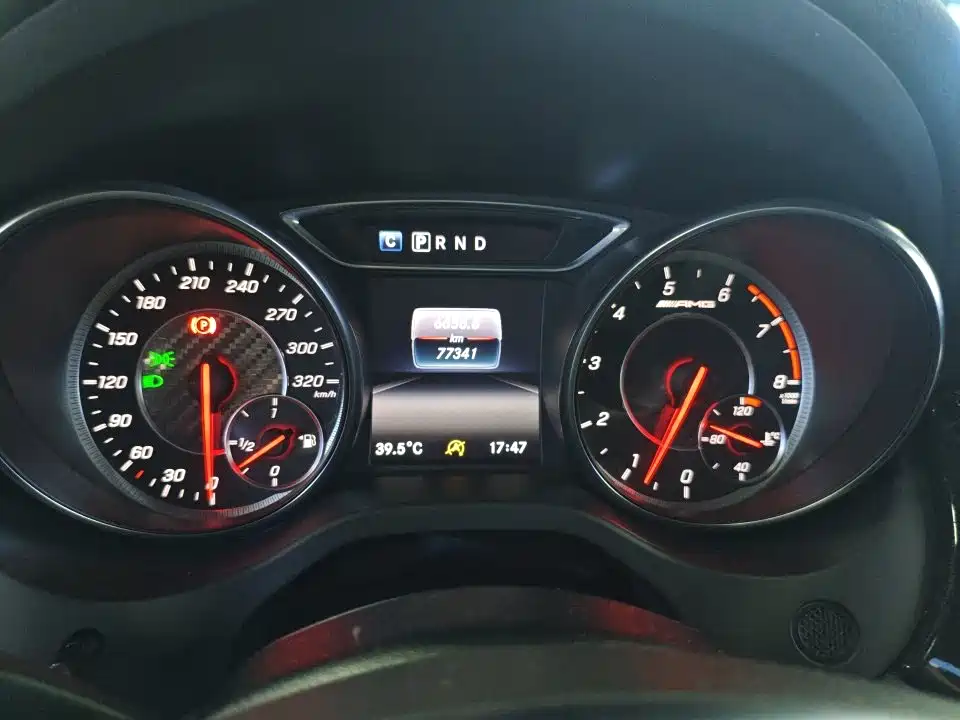 Mercedes-Benz Mercedes CLA AMG 2018 — фото 10