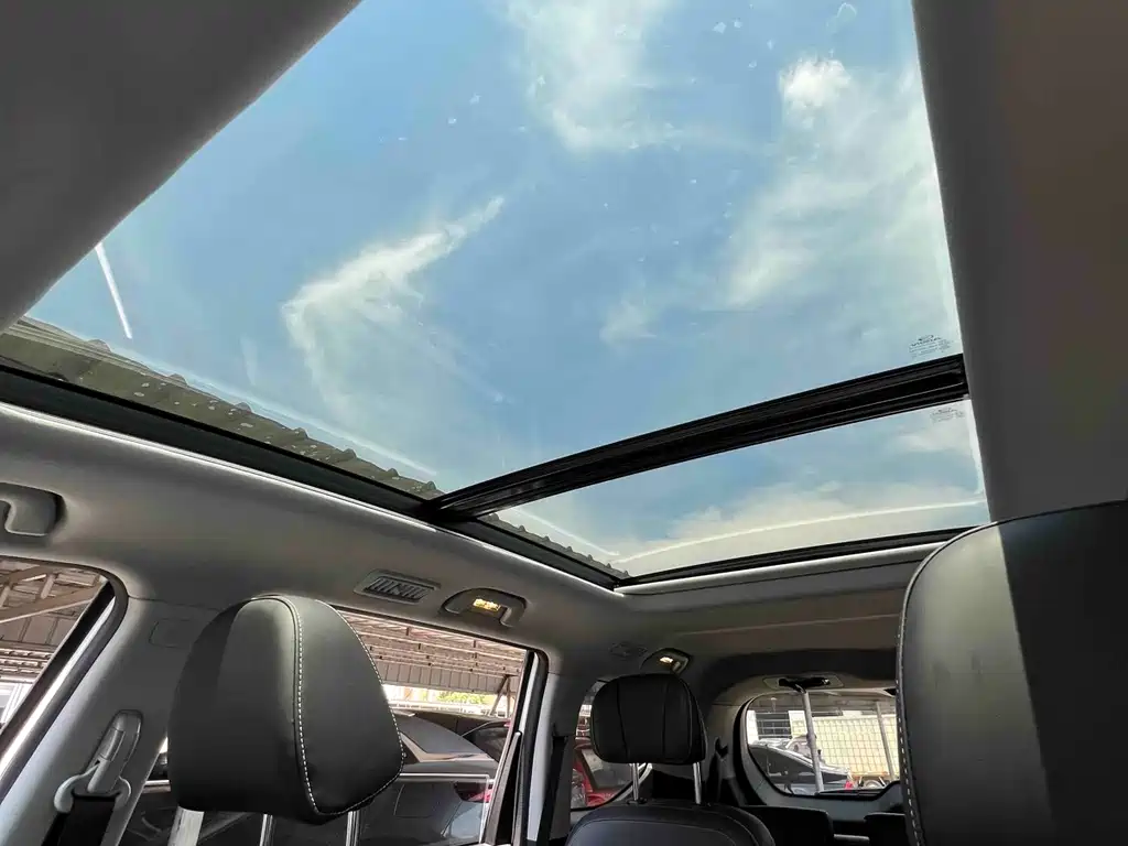 GAC Motor Trumpchi M6 2021 — фото 12