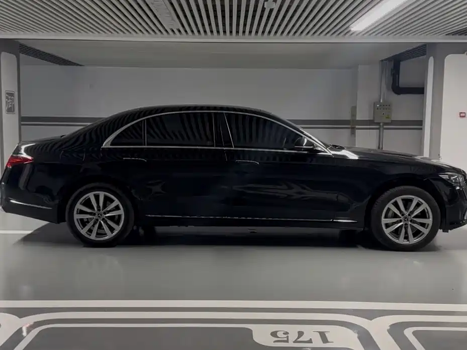 Mercedes-Benz S-Class 2023 — фото 25