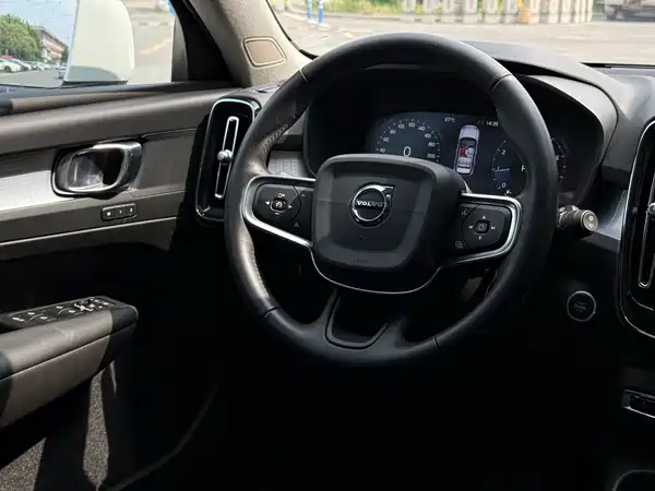 Volvo XC40 2020