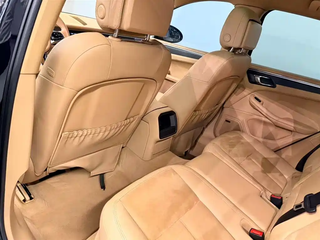 Porsche Macan 2015 — фото 15
