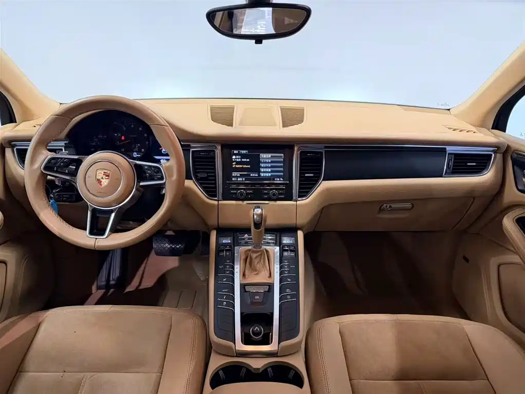 Porsche Macan 2015 — фото 9
