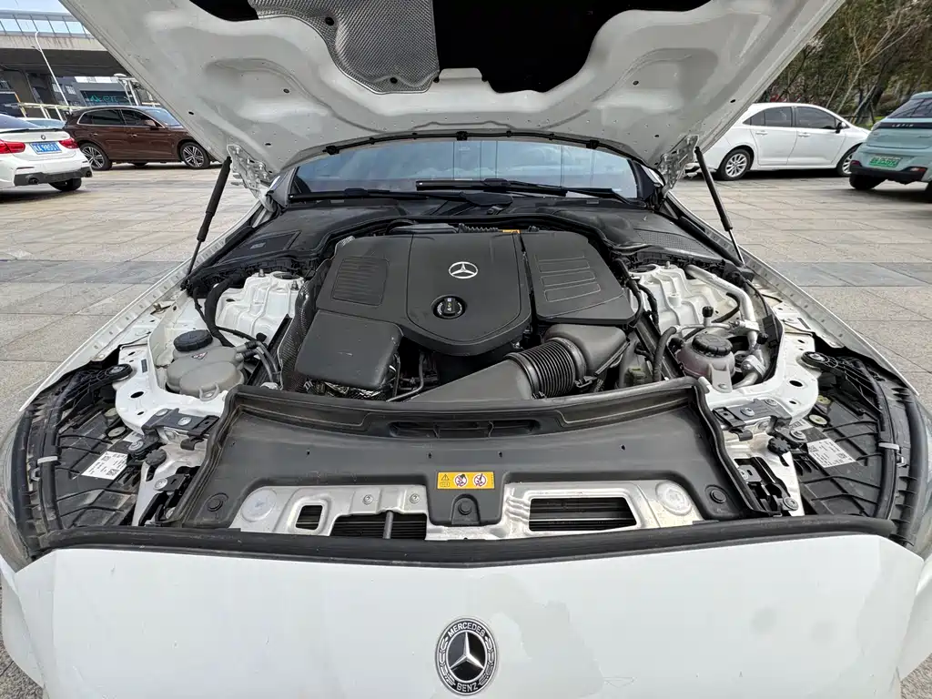 Mercedes-Benz C-Class 2023 — фото 18