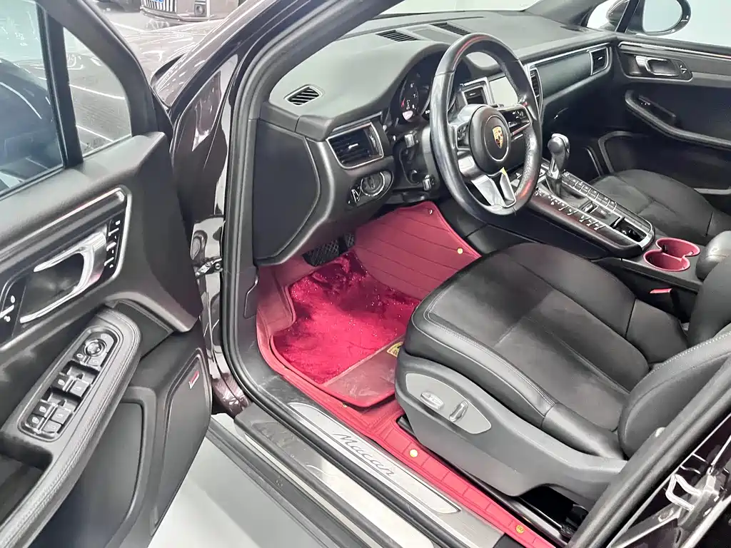 Porsche Macan 2015 — фото 6