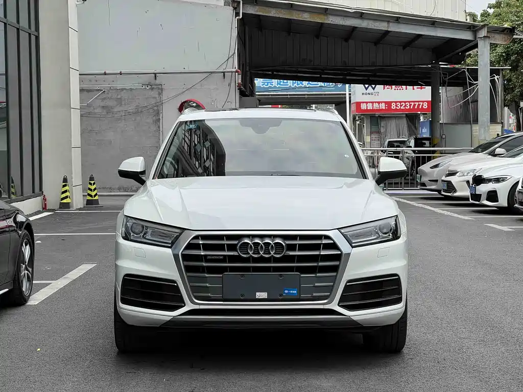 Audi Q5L 2021 — фото 2