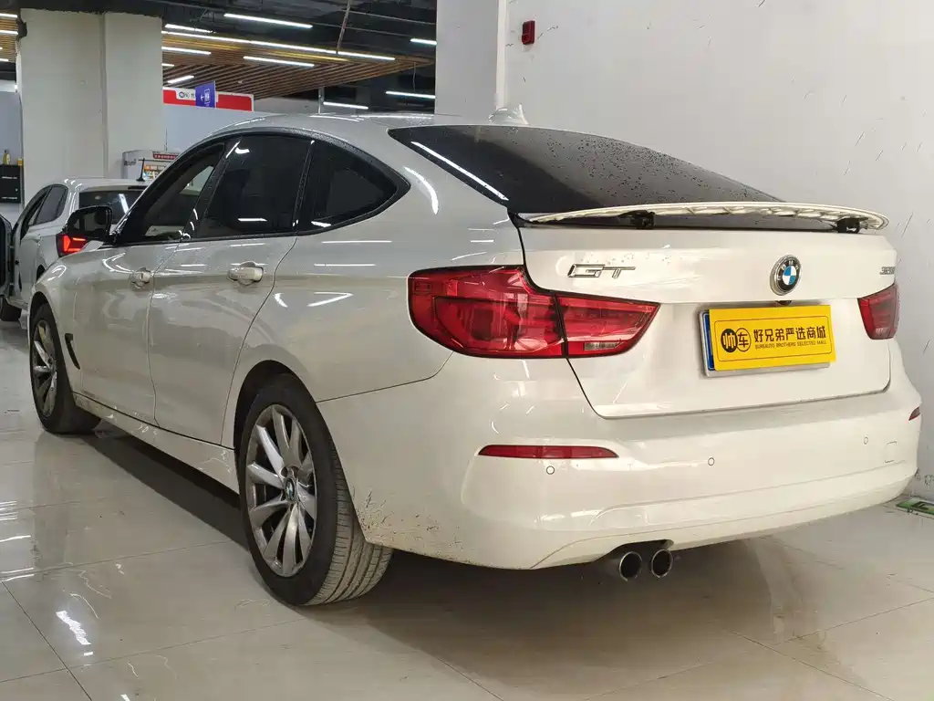 BMW 3 Series GT 2019 — фото 13