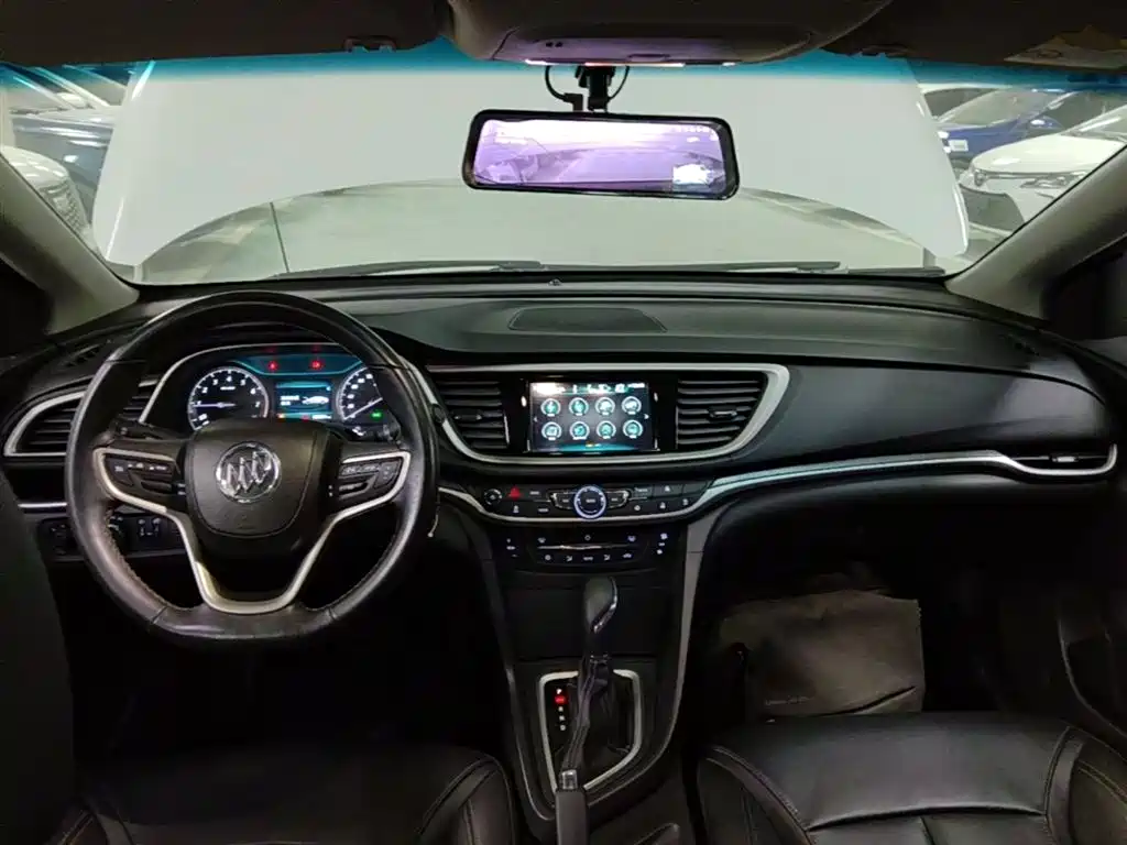 Buick Excelle 2020 — фото 10