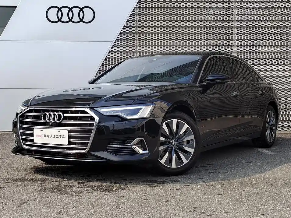 Audi A6L 2023 — фото 1