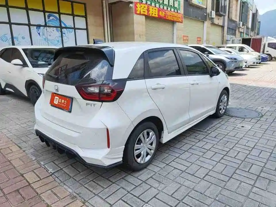 Honda Fit 2023 — фото 3