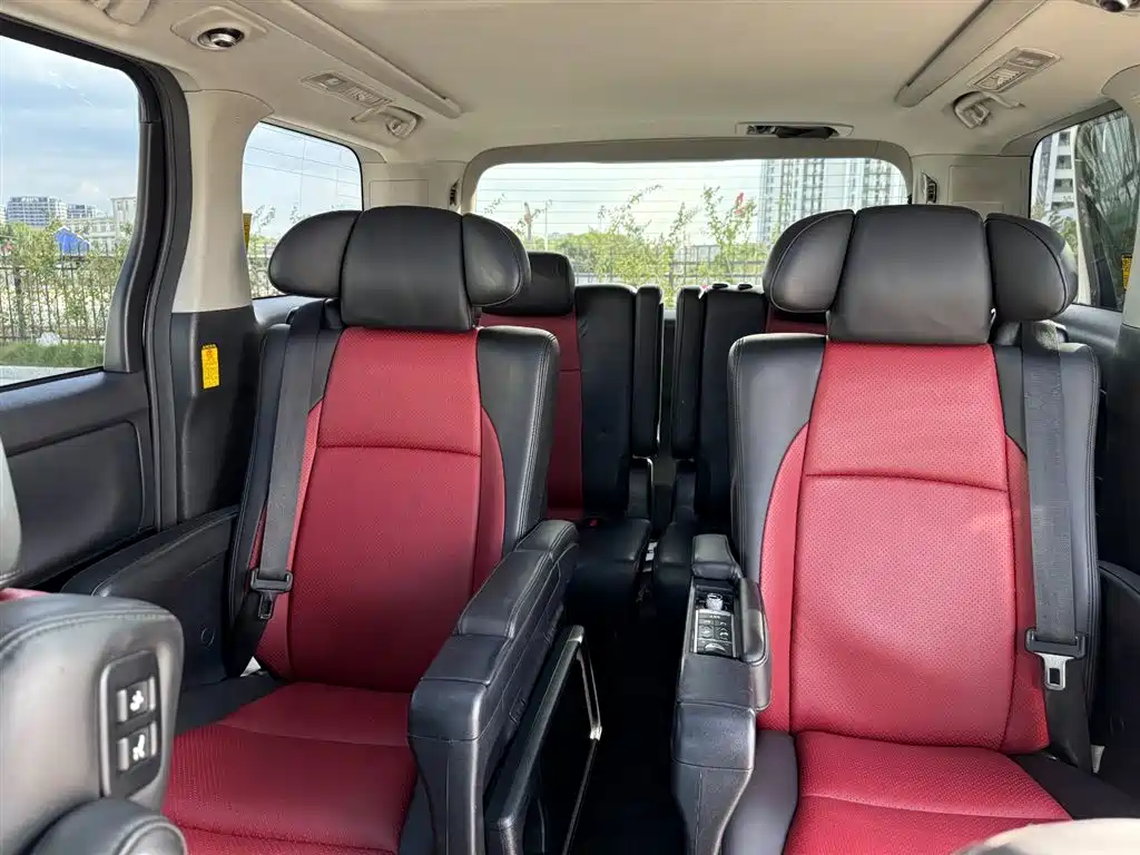 Toyota Alphard 2015 — фото 14