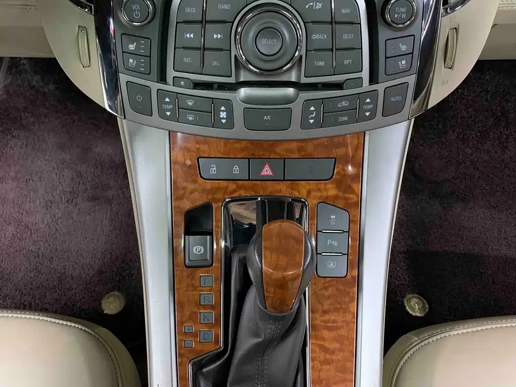 Buick LaCrosse 2013 — фото 10