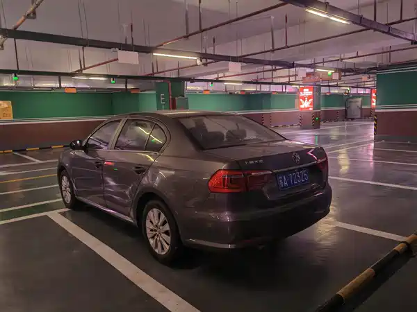 Volkswagen Lavida 2015
