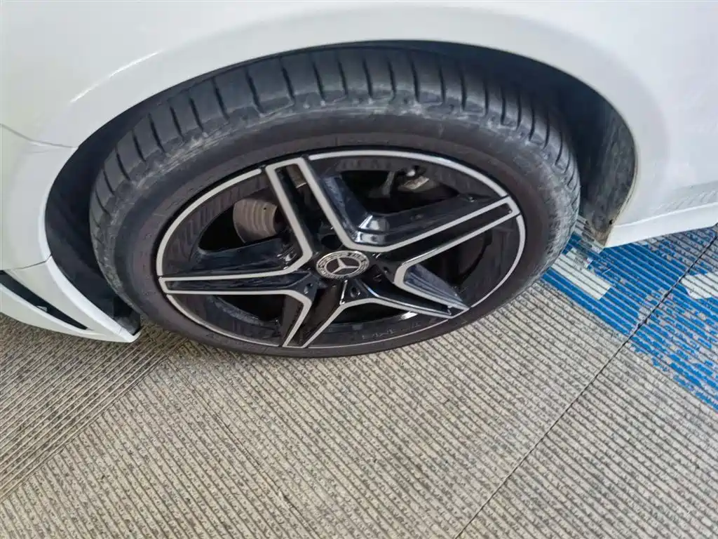 Mercedes-Benz C-Class 2022 — фото 10