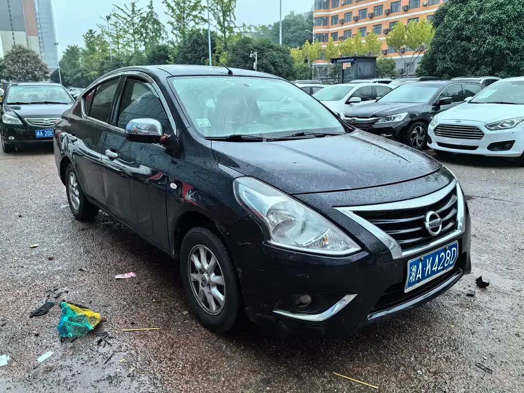 Nissan Sunny 2015 — фото 3