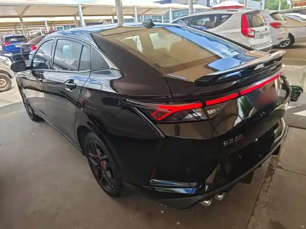 Dongfeng Yixuan 2022