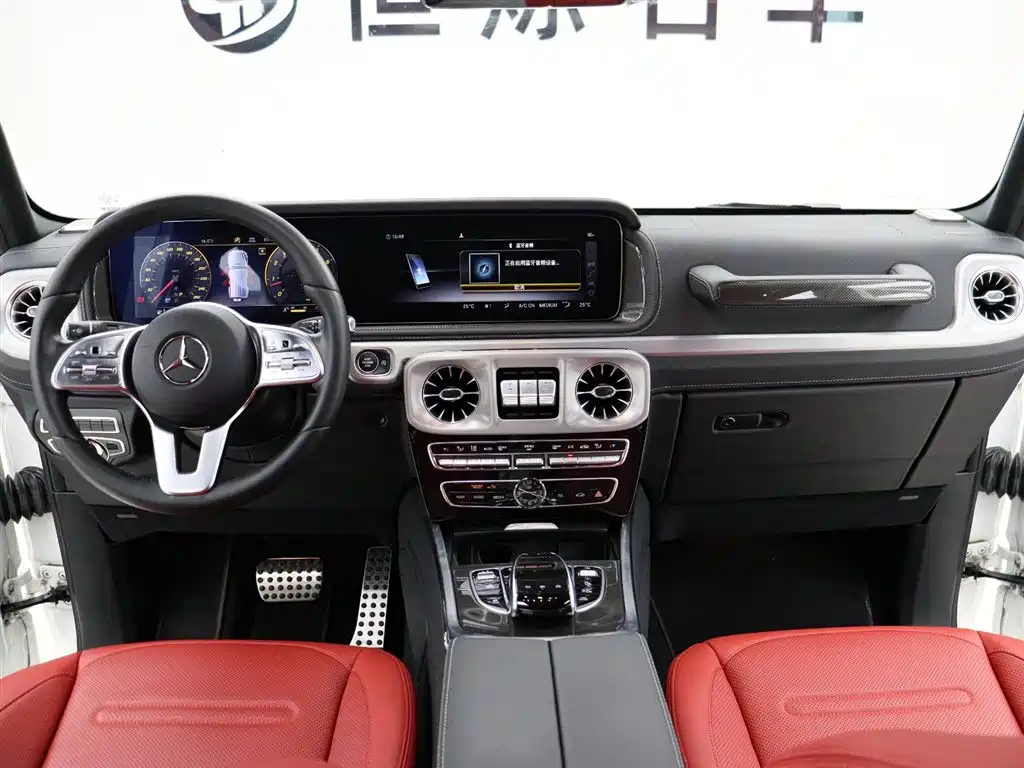 Mercedes-Benz G-Class 2022 — фото 13