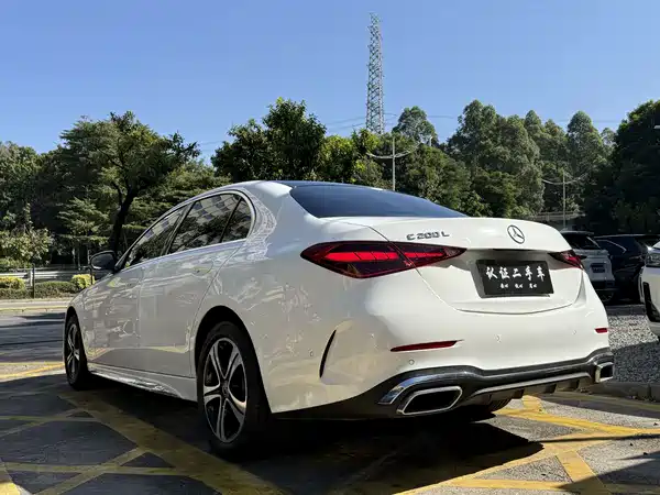 Mercedes-Benz C-Class 2022
