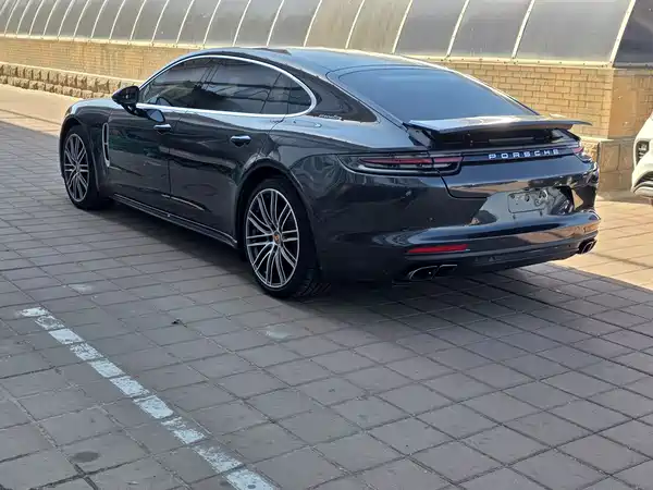 Porsche Panamera 2017