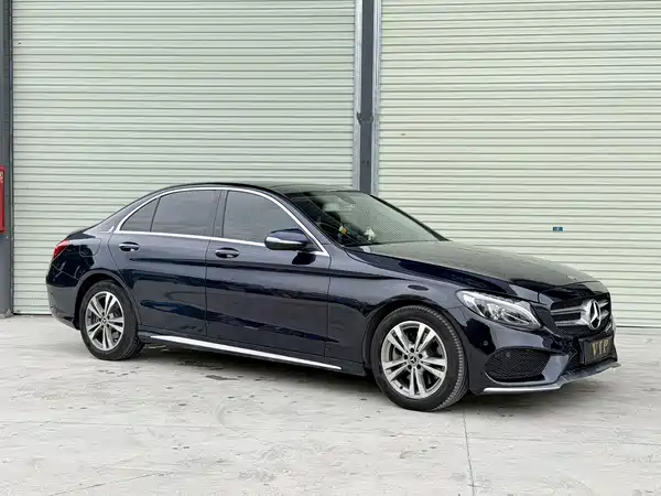 Mercedes-Benz C-Class 2018