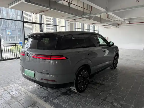 Denza N8L 2025