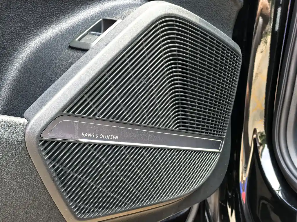Audi Q5L 2021 — фото 17