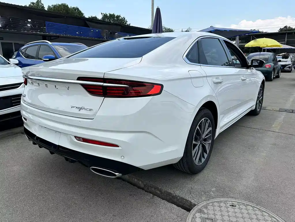 Geely Xingrui 2021 — фото 12