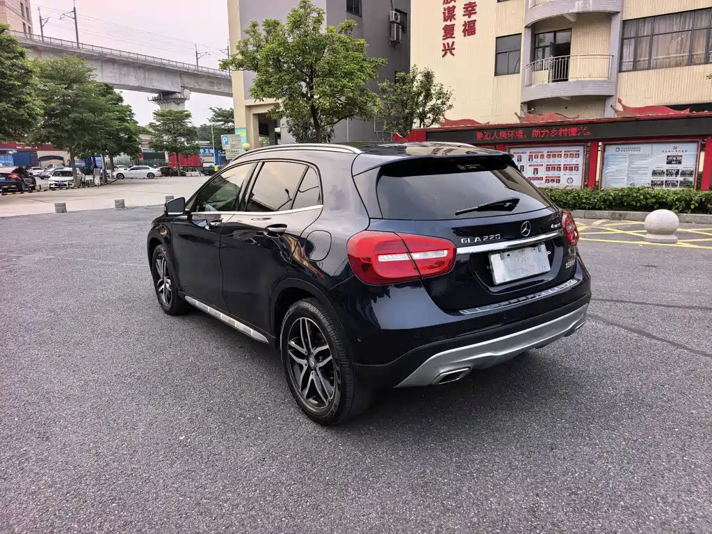 Mercedes-Benz GLA 2016 — фото 4