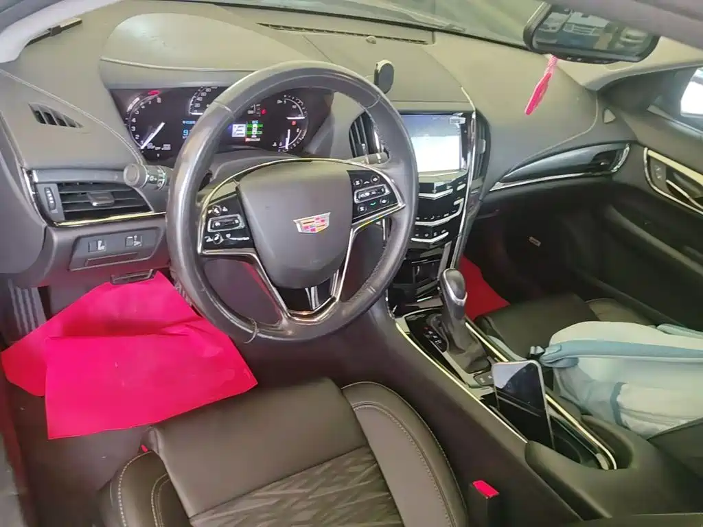 Cadillac ATS-L 2018 — фото 10