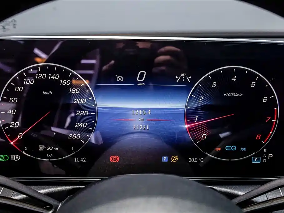 Mercedes-Benz C-Class 2022 — фото 15