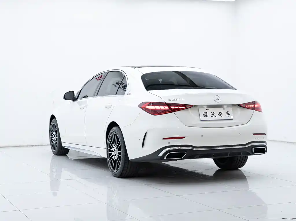 Mercedes-Benz C-Class 2023 — фото 40