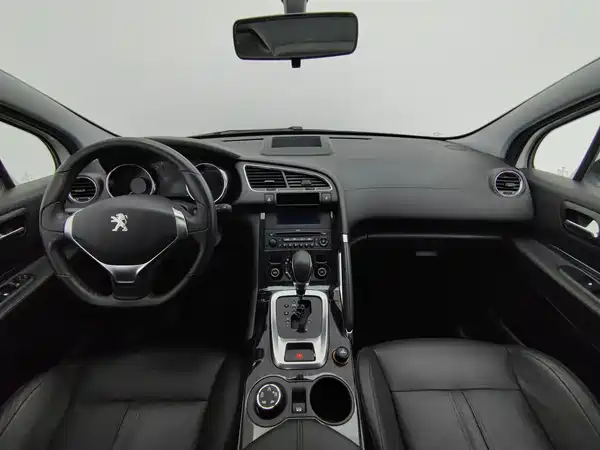 Peugeot 3008 2015