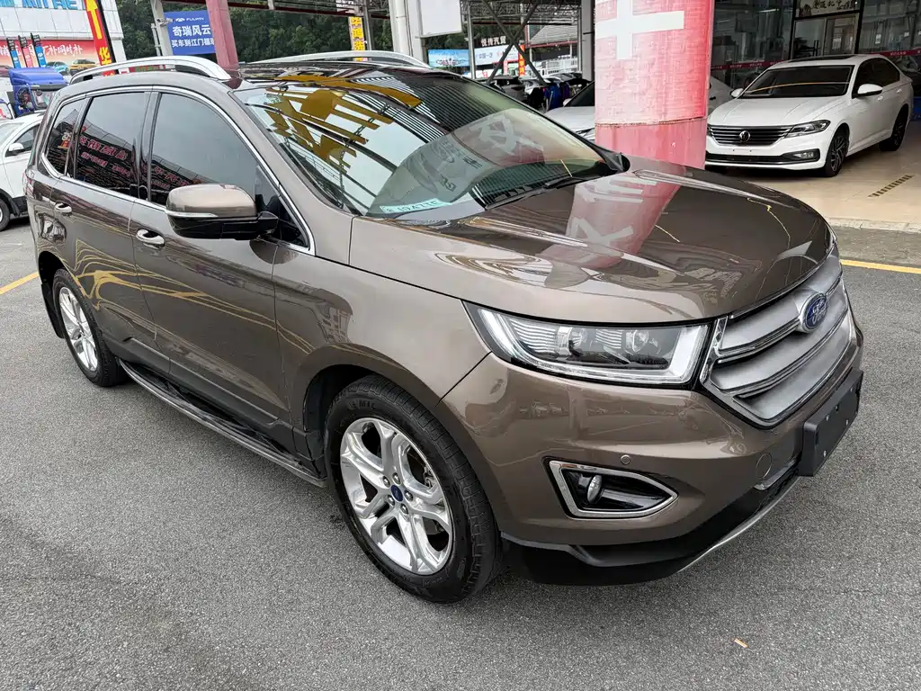 Ford Edge 2016 — фото 5