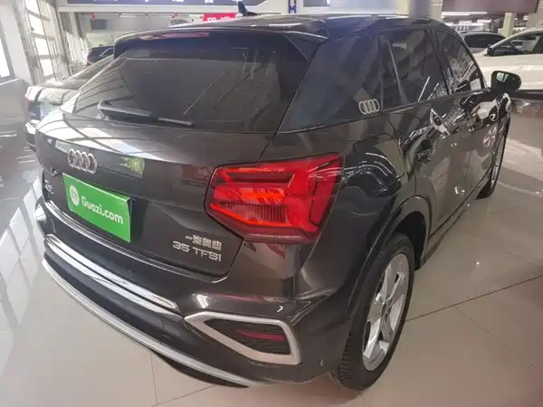 Audi Q2L 2022