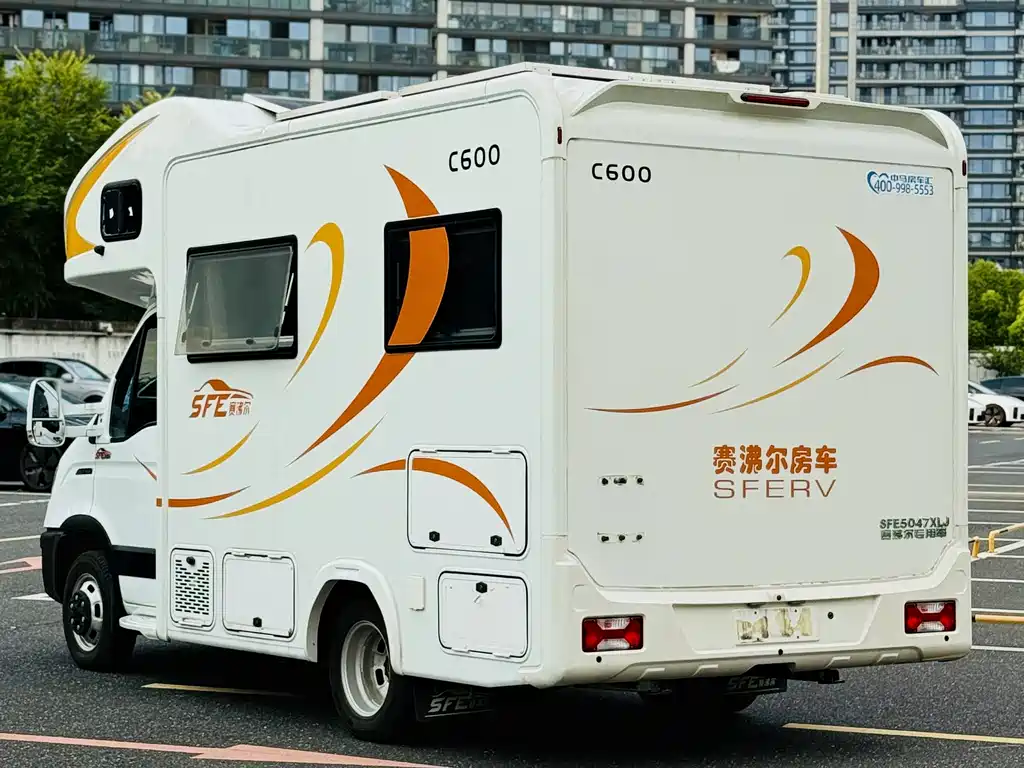 IVECO Ousheng 2024 — фото 11