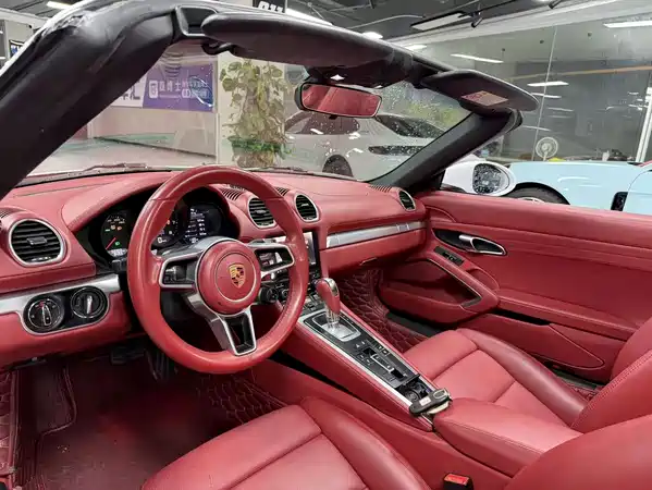 Porsche 718 2018