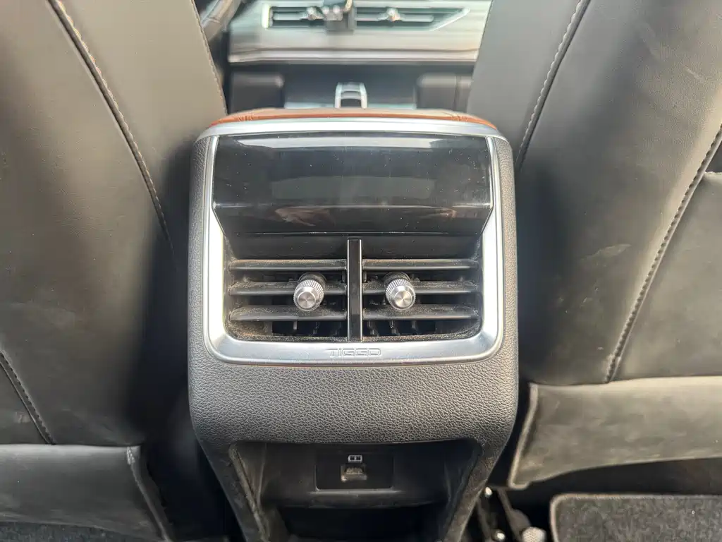 Chery Tiggo 8 2022 — фото 20
