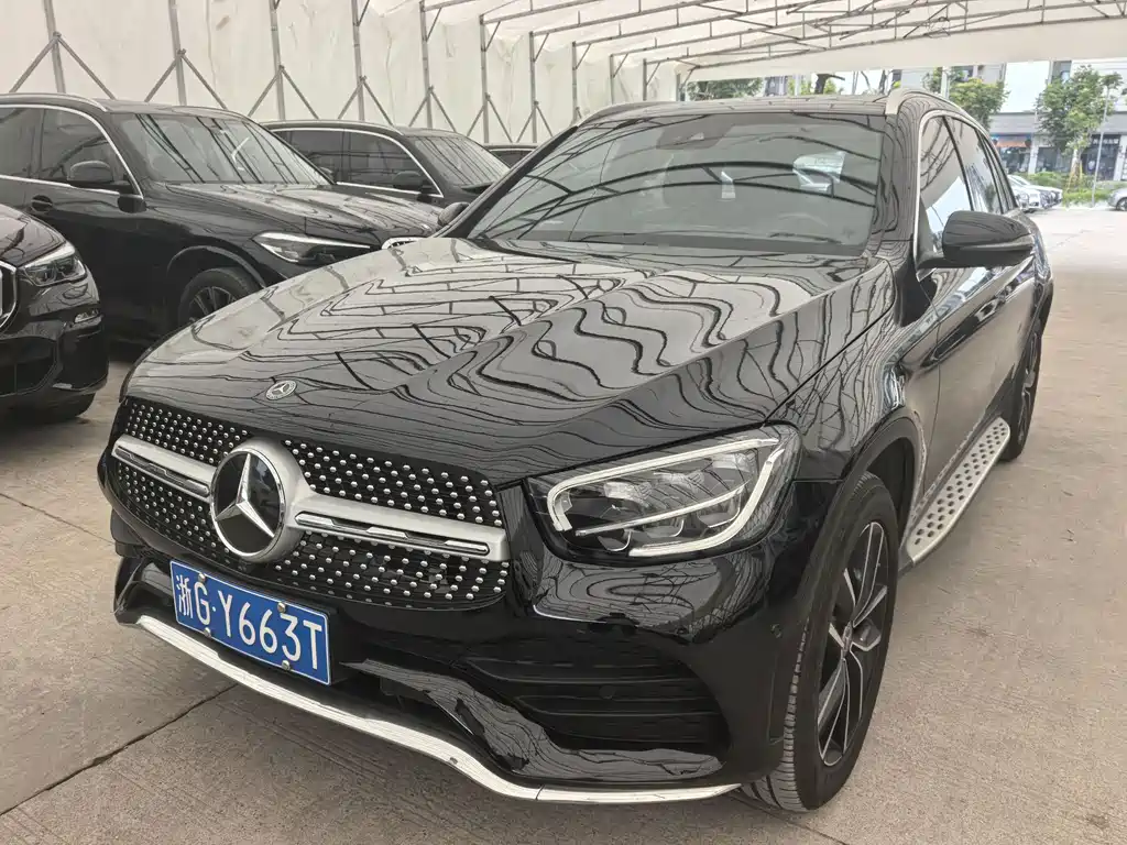 Mercedes-Benz GLC 2022 — фото 1