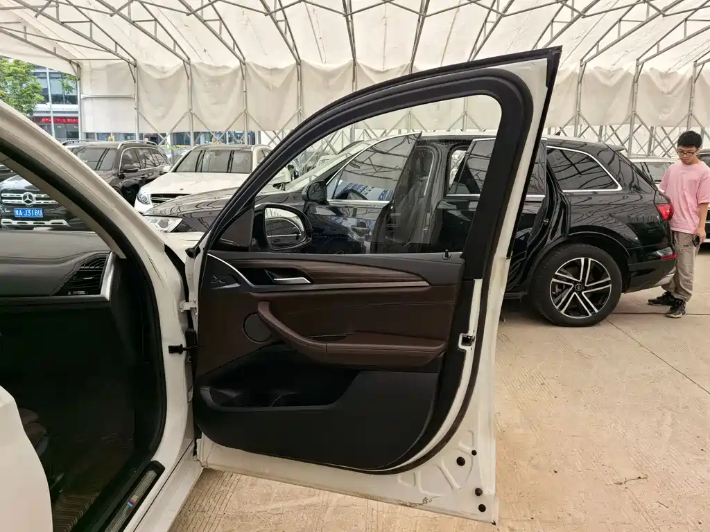 BMW X3 2020 — фото 22