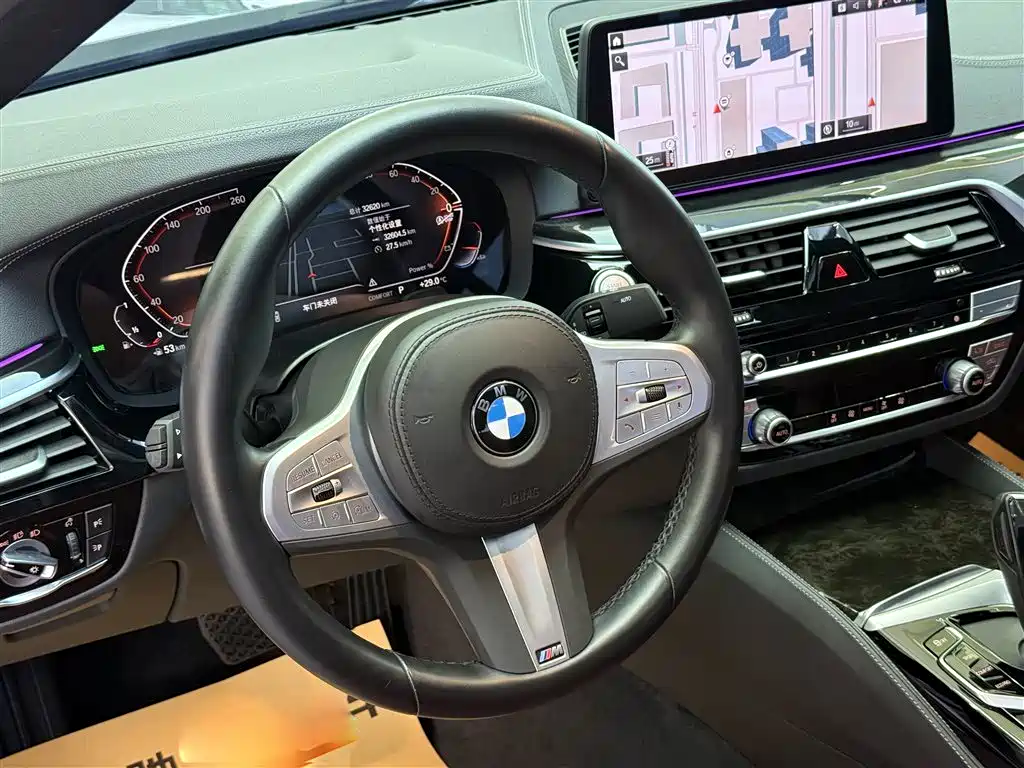BMW 5 Series 2023 — фото 12