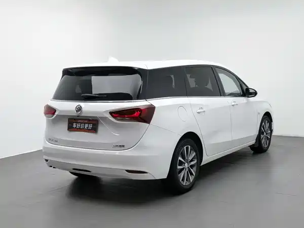 Buick GL6 2018