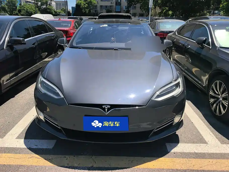 Tesla Model S 2016 — фото 2